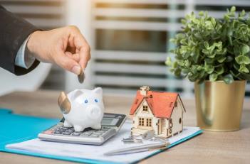 特朗普宣布进入国家紧急状态