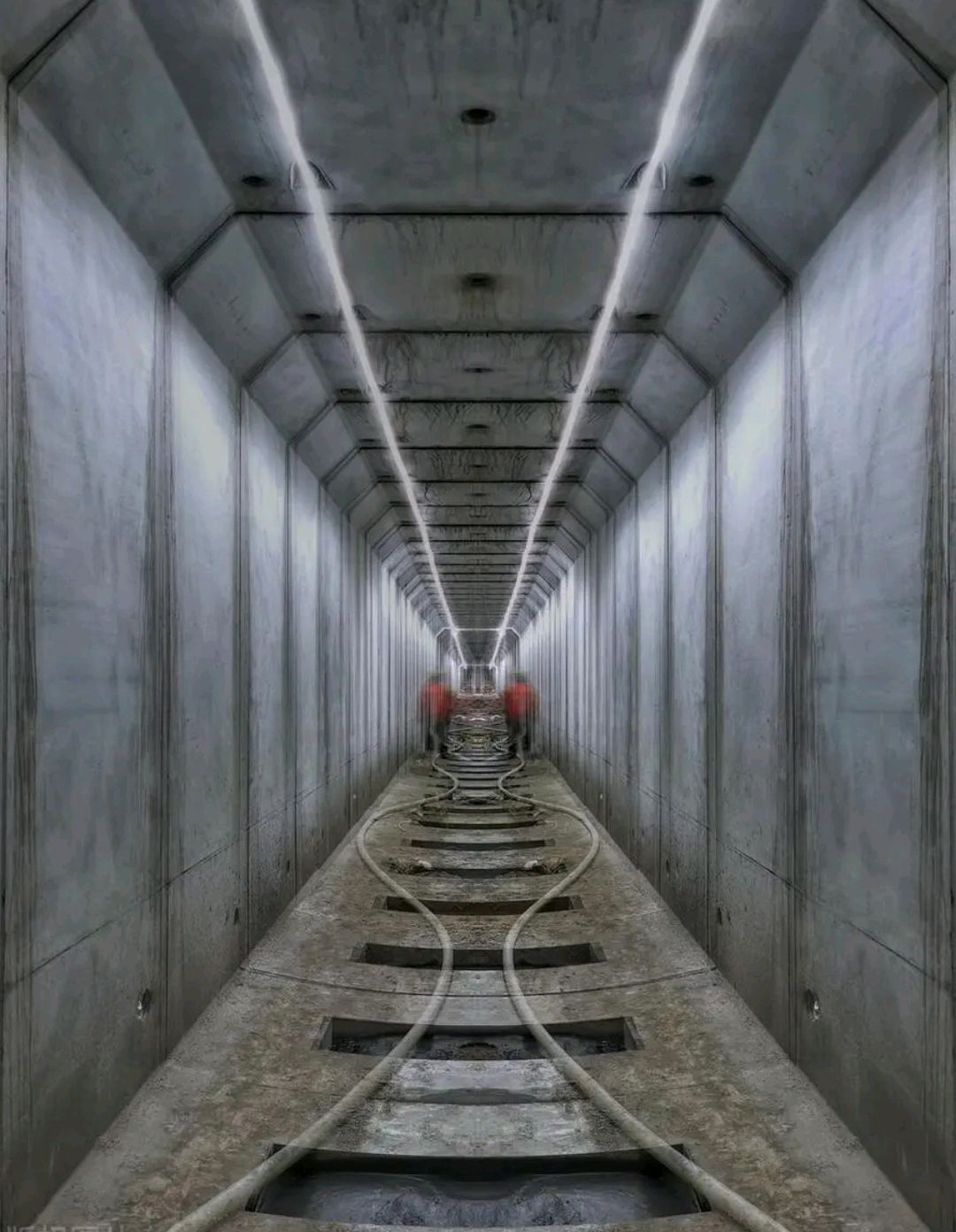 万凯新材：正达凯项目土建工程、全厂管廊基础施工及相关设备安装已基本完成