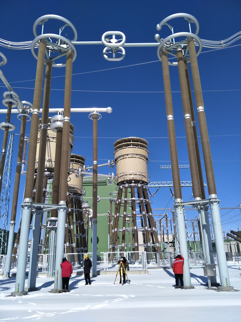 平高电气获得实用新型专利授权：“一种箱变顶盖及箱式变电站”