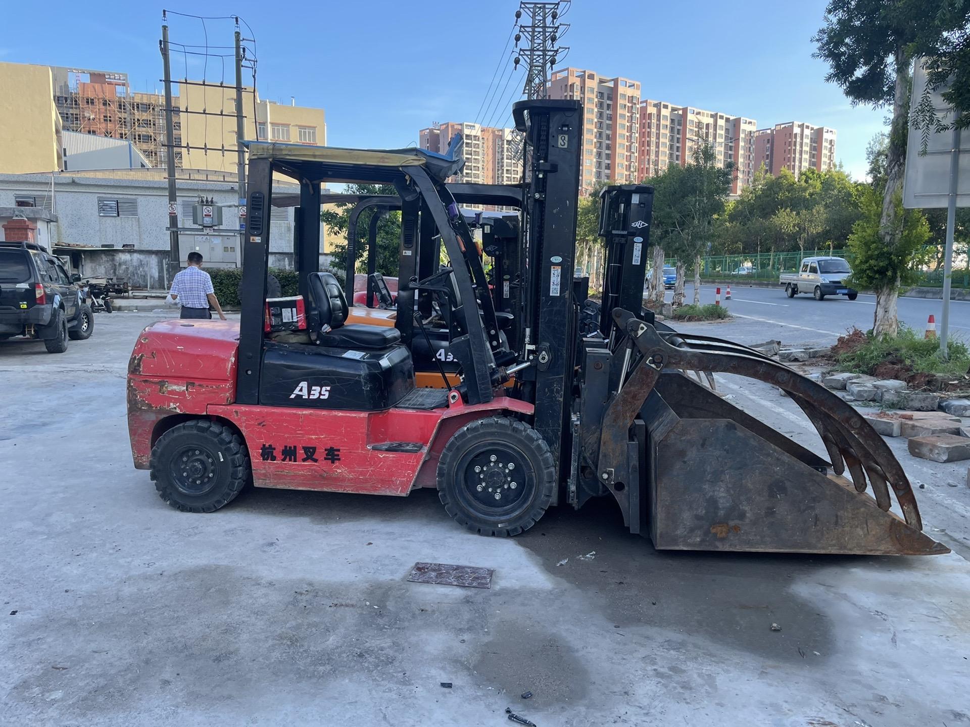 山东钢铁获得发明专利授权：“叉车门架用F型钢的生产线及生产方法”