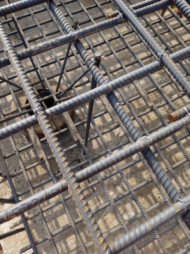 陕建股份获得发明专利授权：“一种可拆装的钢筋支撑装置”