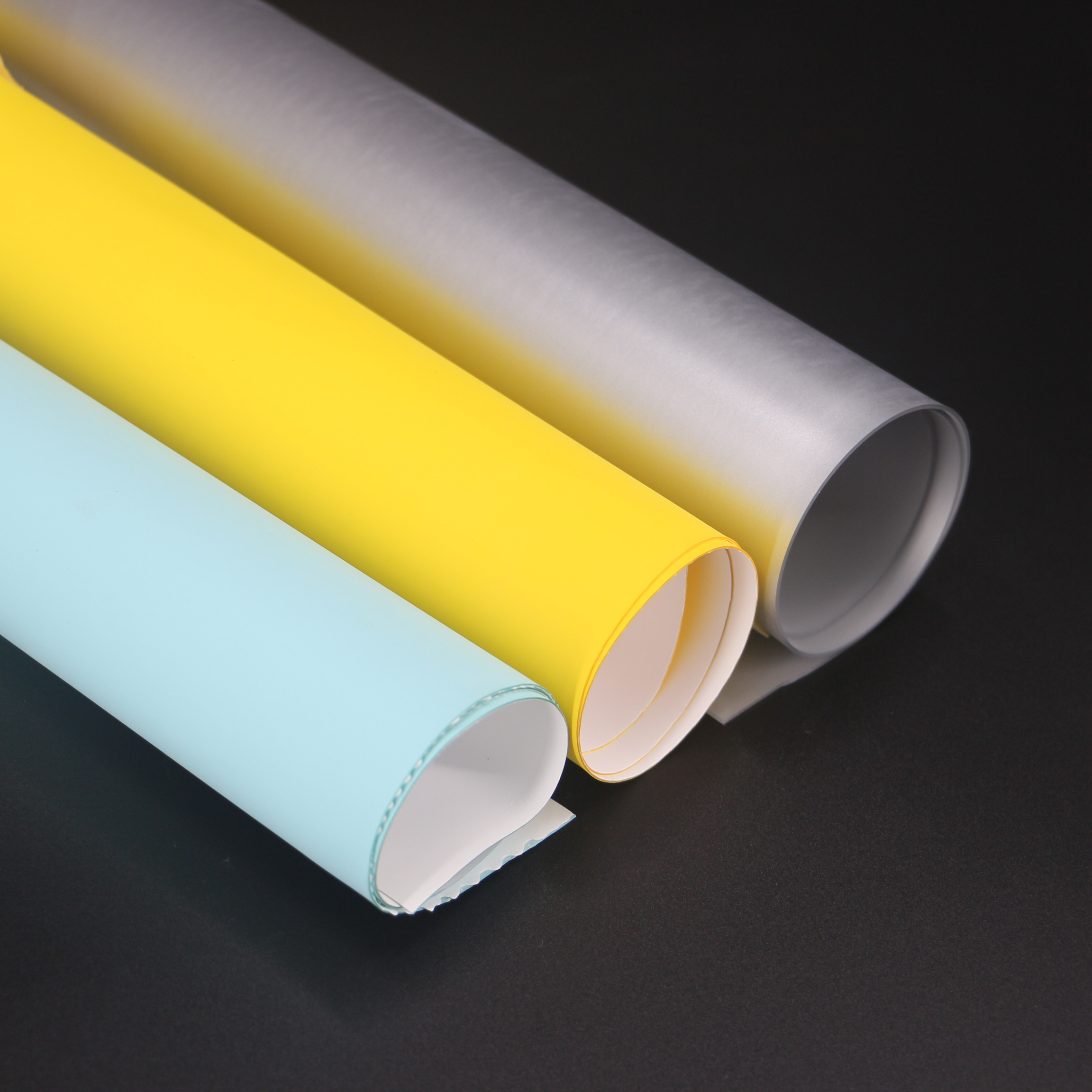 凯伦股份获得发明专利授权：“适用于水性涂层类防水卷材的热熔胶及其制备方法和应用”