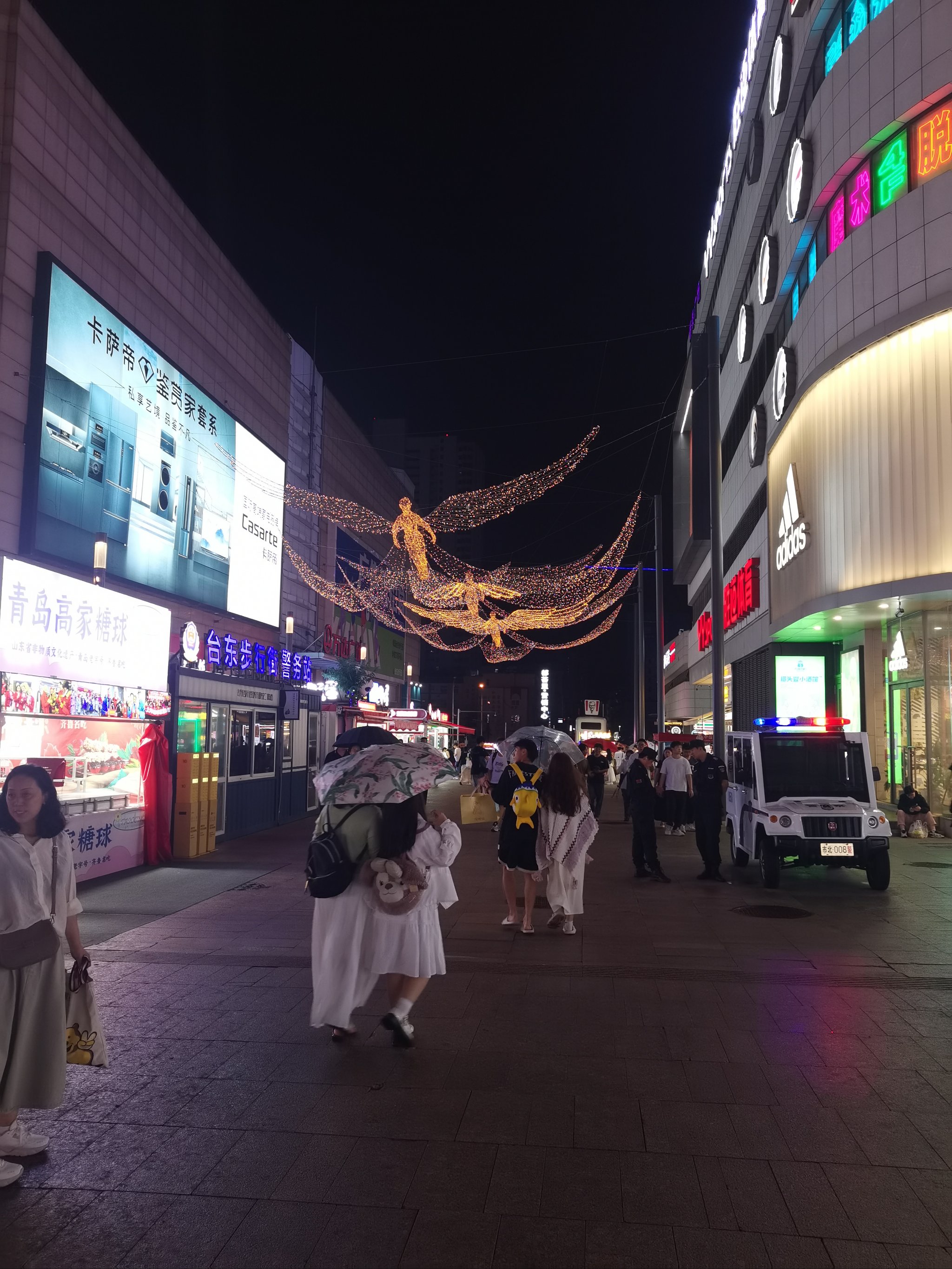 昆明又添打卡地！“簪花少女”火出圈