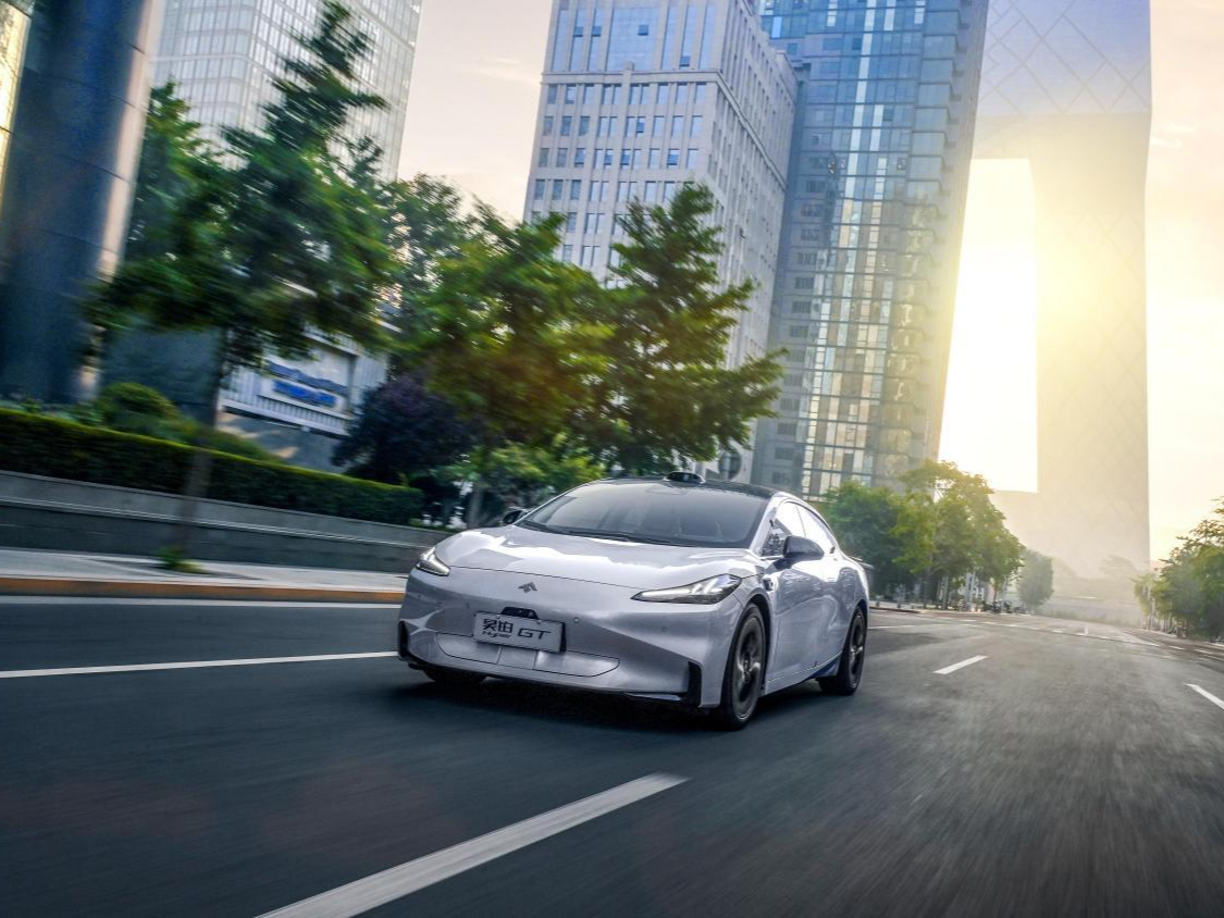 小鹏G7踩在红线边缘，用算力包装L3