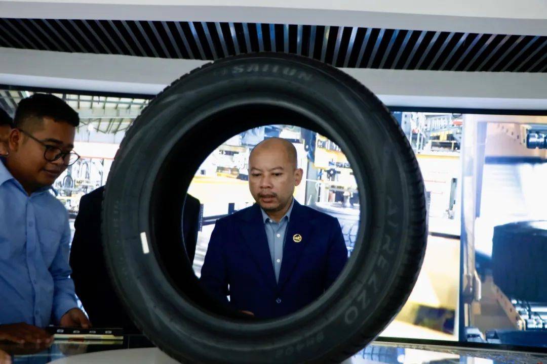 XD赛轮轮披露总额6000万元（美元）的对外担保，被担保方为赛轮集团（香港）有限公司