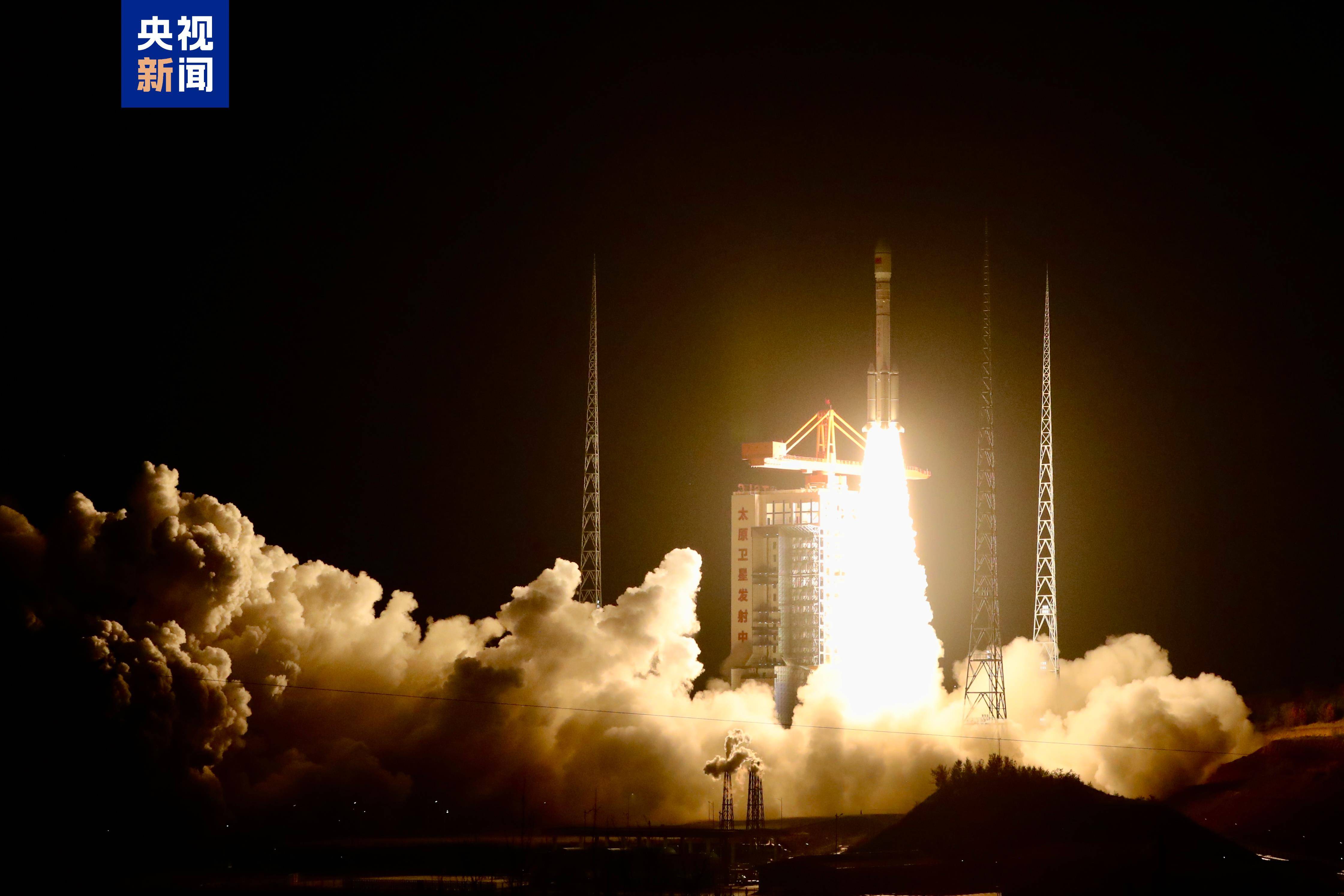 我国首颗地球物理场探测业务卫星“张衡一号”02星成功发射