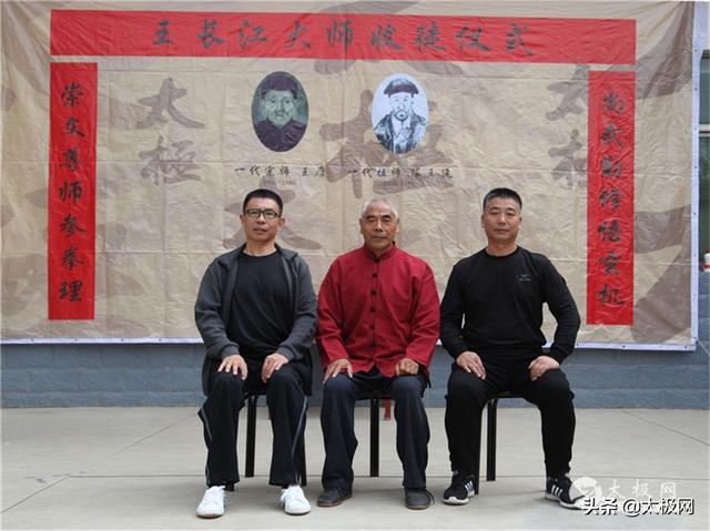 王长江参赞会见黑山Gold M公司总经理米兰?波波维奇