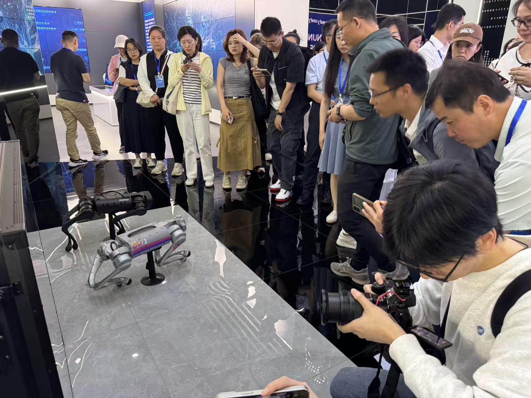 活力中国调研行｜手术机器人发展惠及更多患者