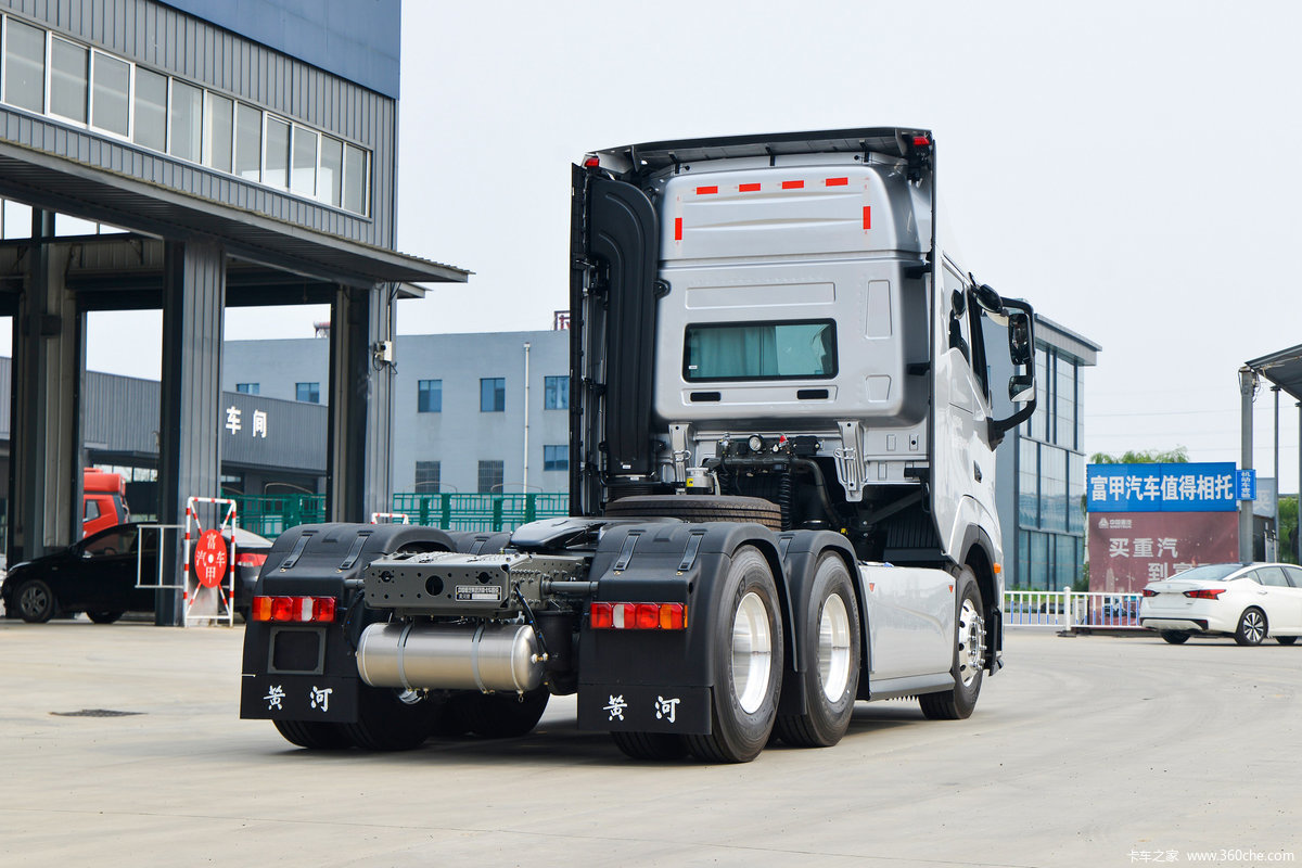 绿通科技获得外观设计专利授权：“全地形车（猎豹）”