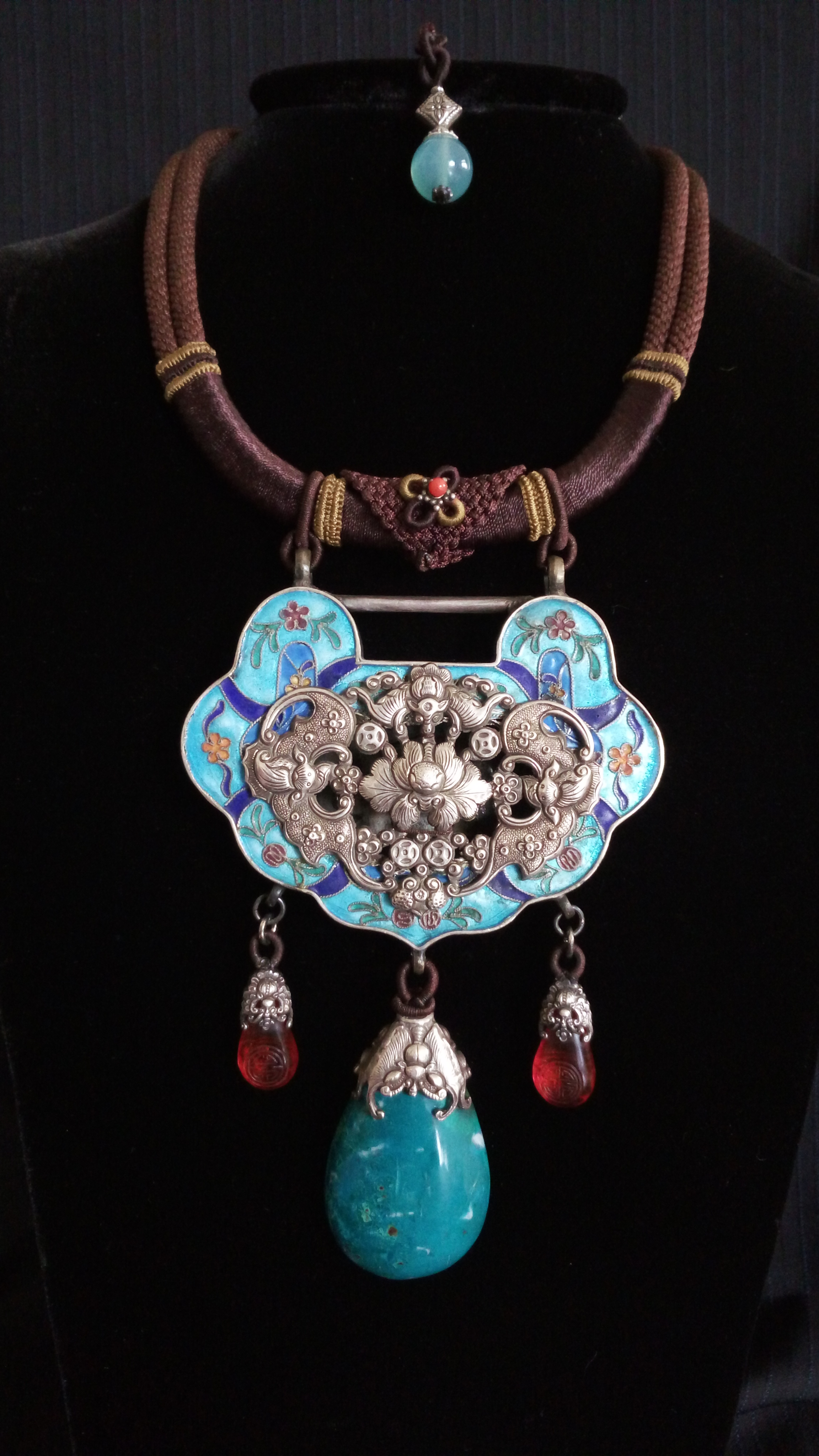 马达加斯加举办国际手工艺日活动