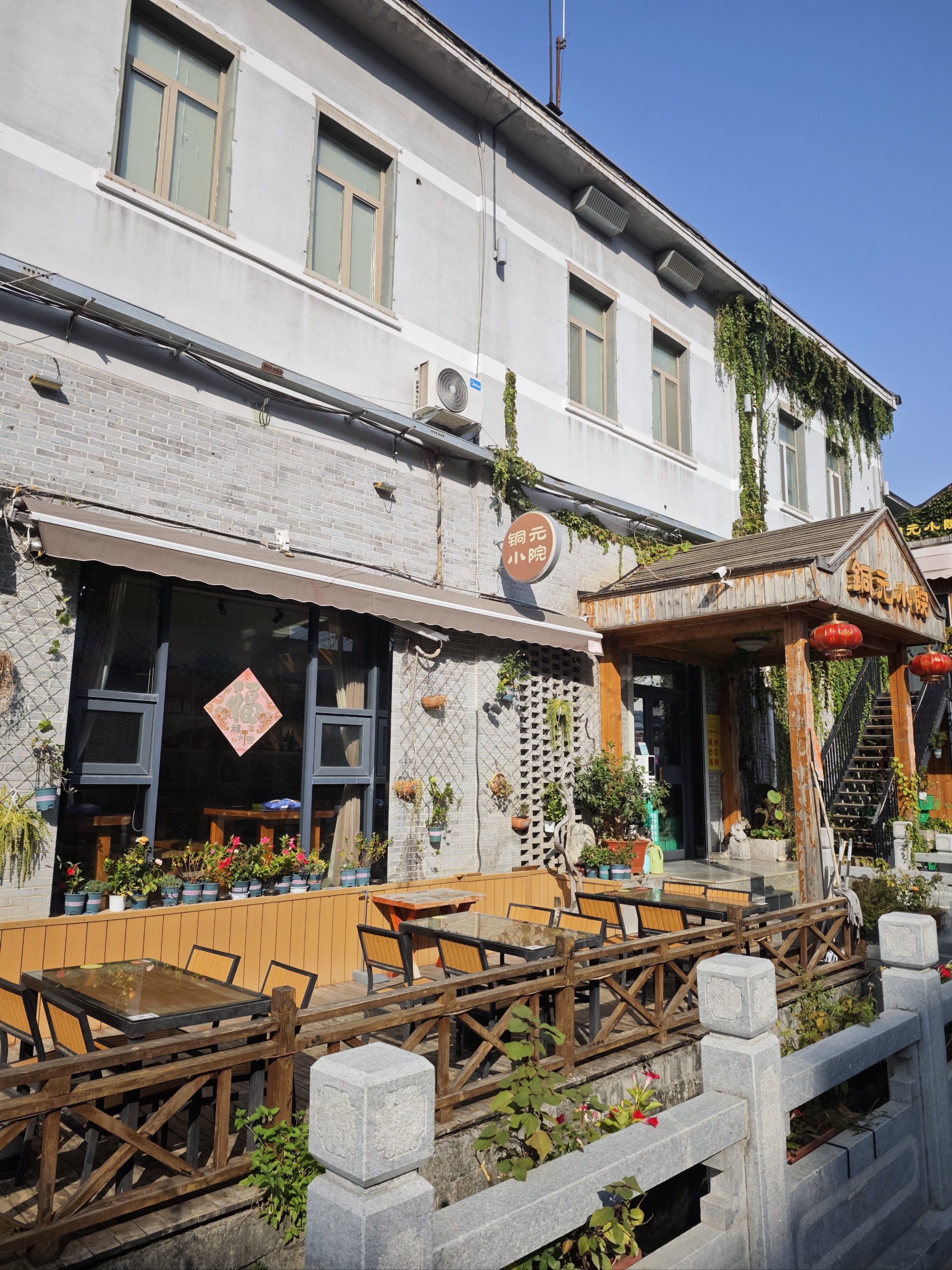 没来过川西，别说你玩懂了自驾游！这些网红打卡地，才是“进藏路”上的高光时刻