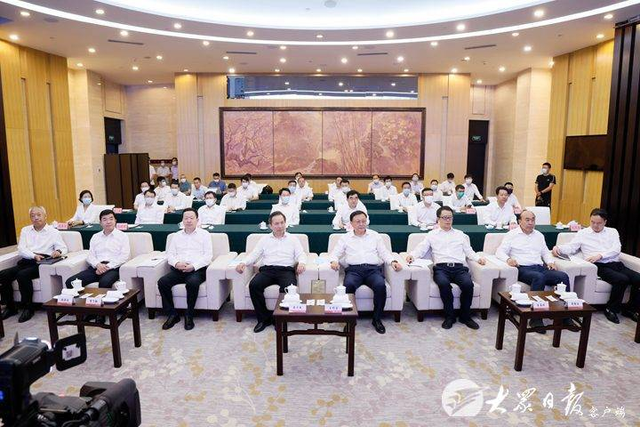 晶澳智慧能源与东台高新区签署战略合作协议