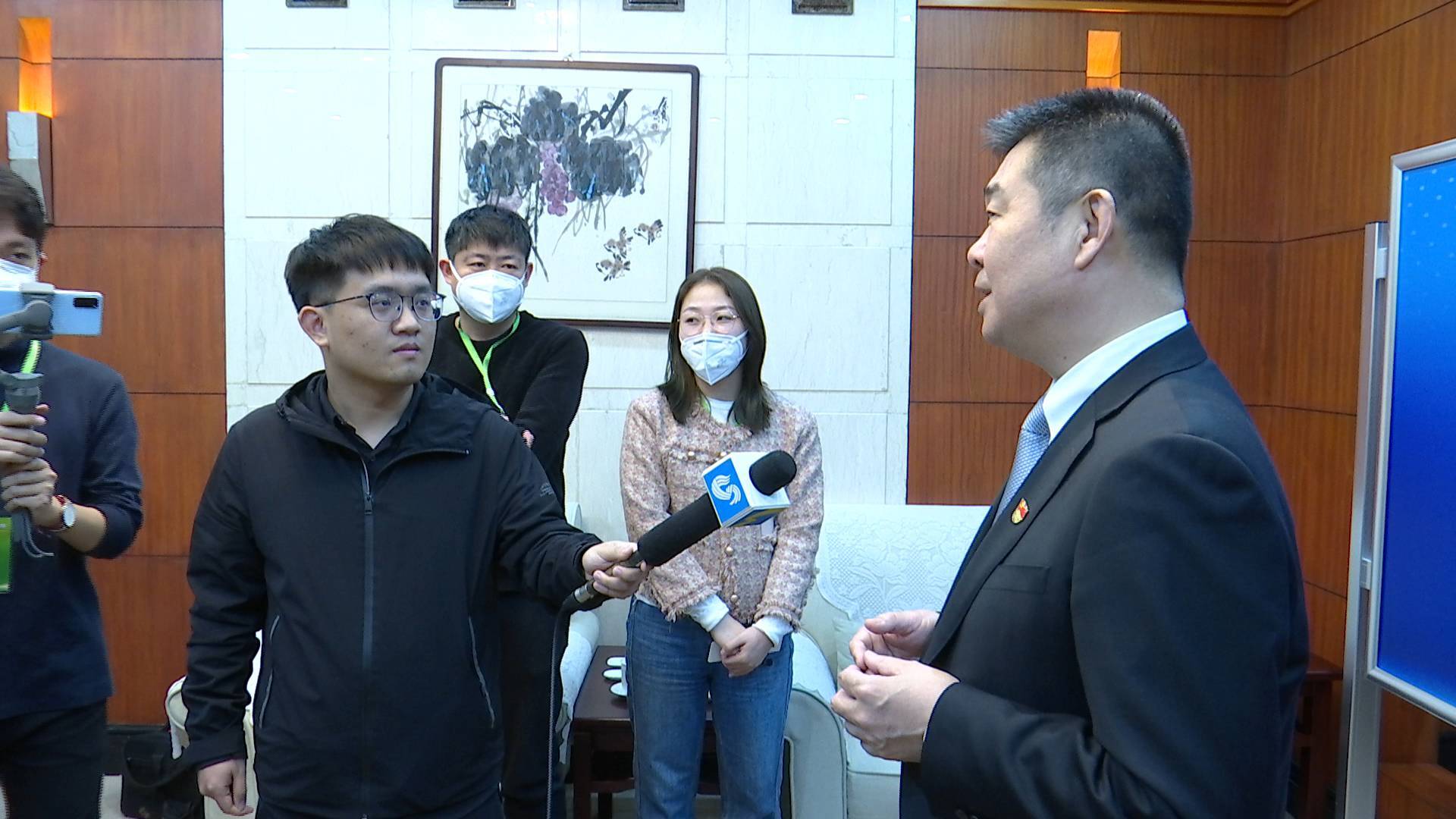 港股信托第一股山东国信：陈六亿获批董事、副董事长任职资格