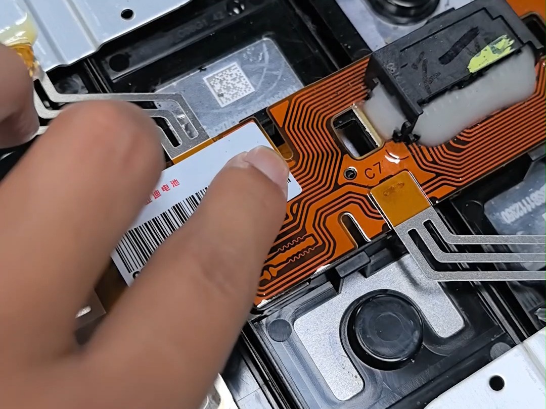 比亚迪获得实用新型专利授权：“电池包壳体、电池包和用电设备”