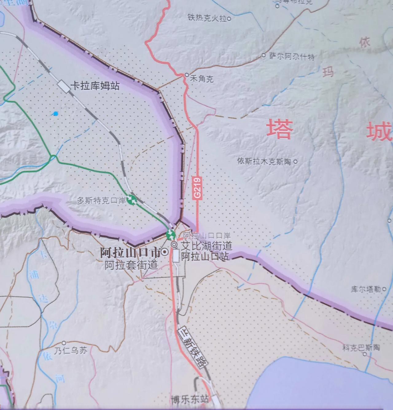 塔吉克斯坦和吉尔吉斯斯坦开通“塔季瓦隆－卡拉梅克”边境口岸