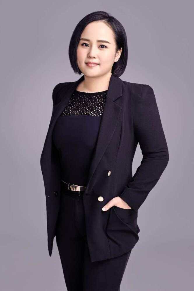 华策影视：7月22日高管傅梅城减持股份合计50万股