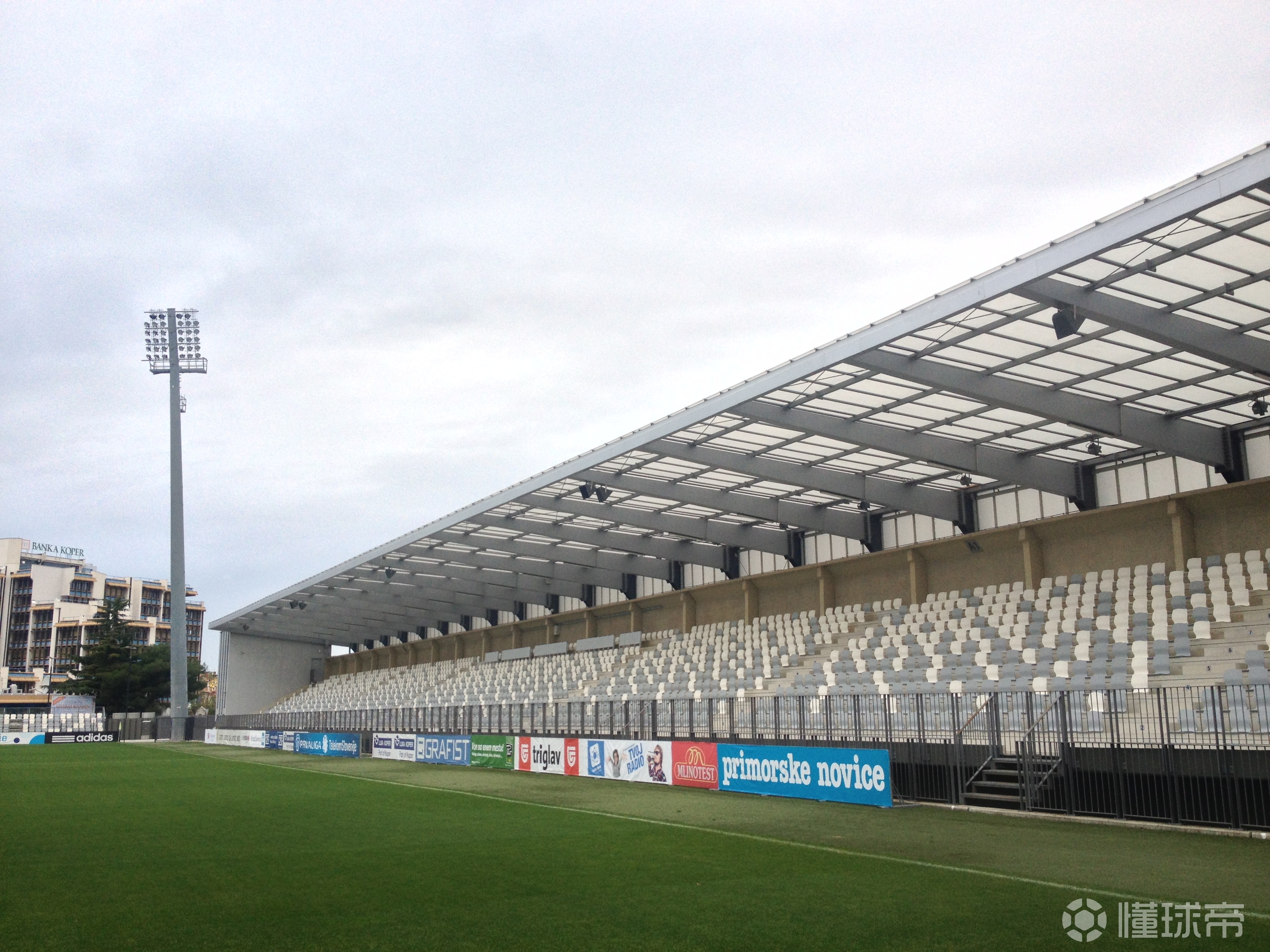 斯洛文尼亚重要港口科佩尔启动扩建工程