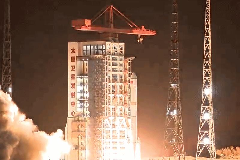 我国成功发射巴基斯坦遥感卫星01星