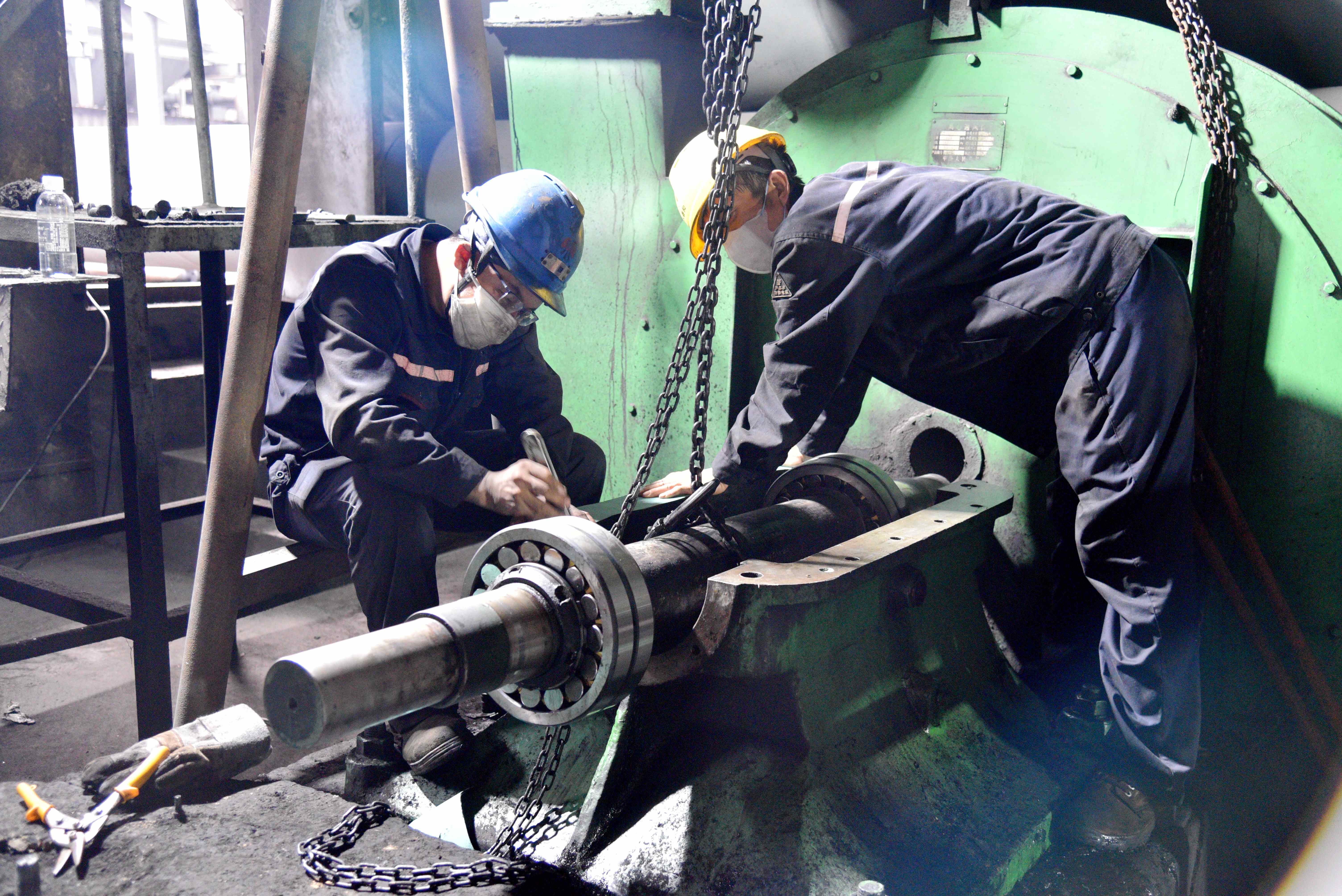 中信建投：流程工业设备有望受益于存量设备更新与煤化工建设