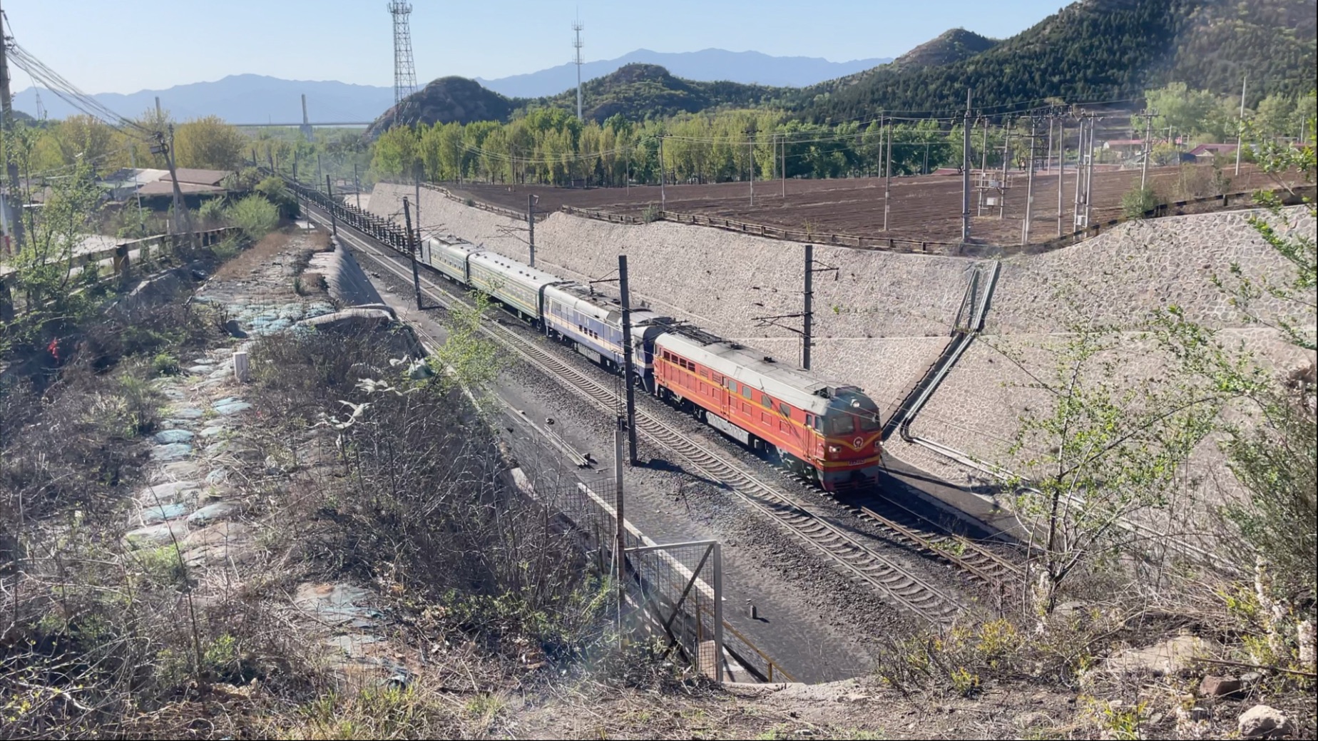 大秦铁路：7月大秦线完成货物运输量3179万吨 同比增长5.4%