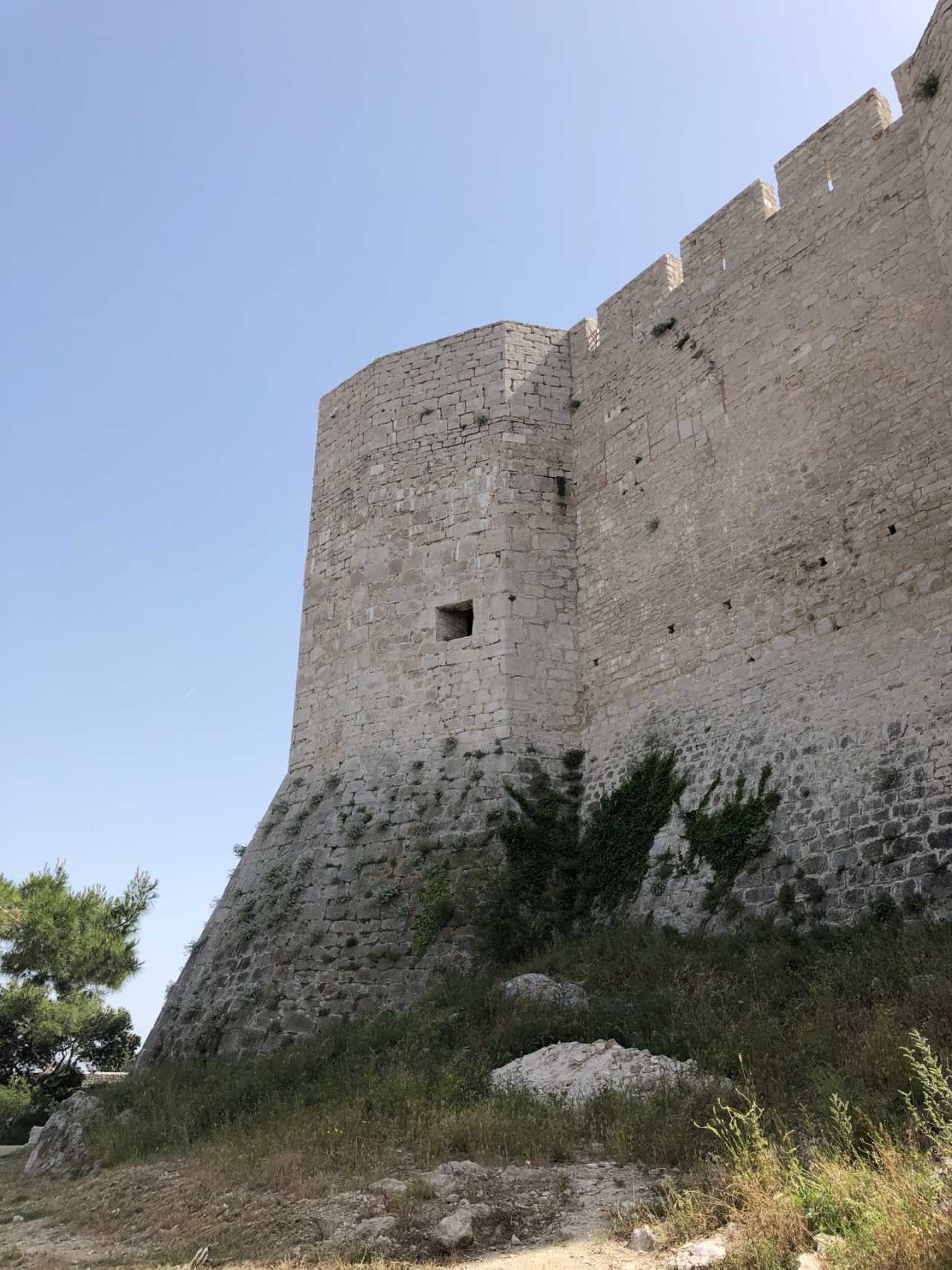 波黑交通通信部决定拨款20万马克重启乌纳河铁路项目