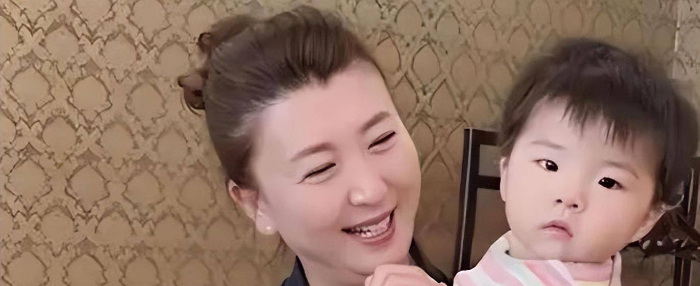 “演员闫学晶”，被禁止关注