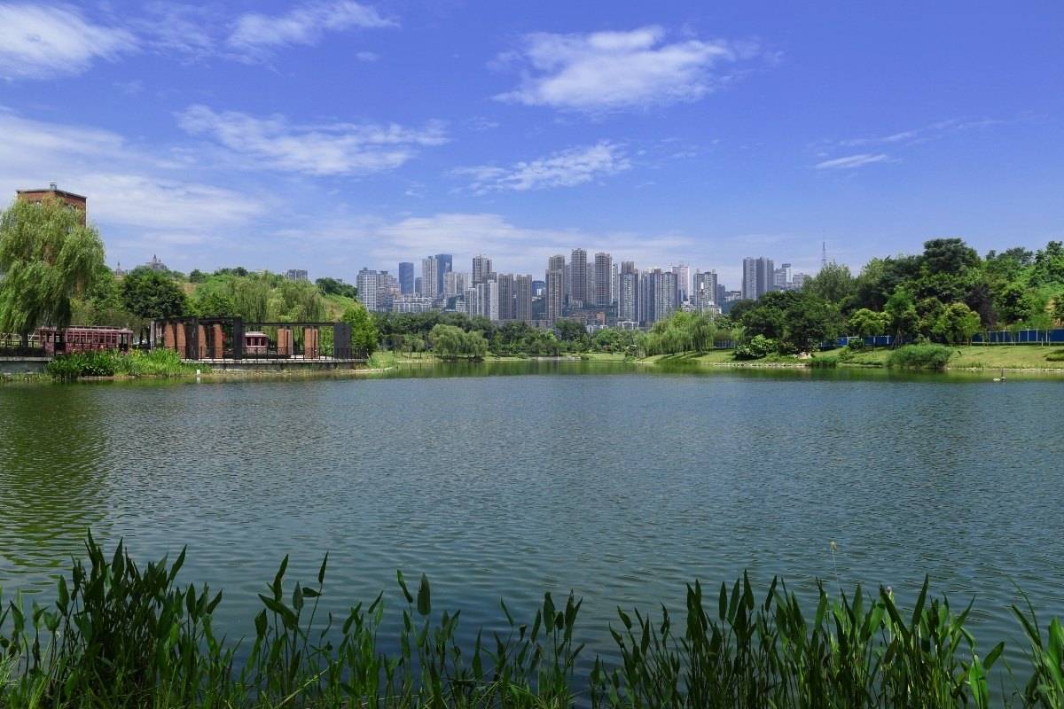 力鸿一号飞行器首飞成功