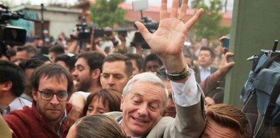 智利商会希卡斯特加强街头无证商贩管理