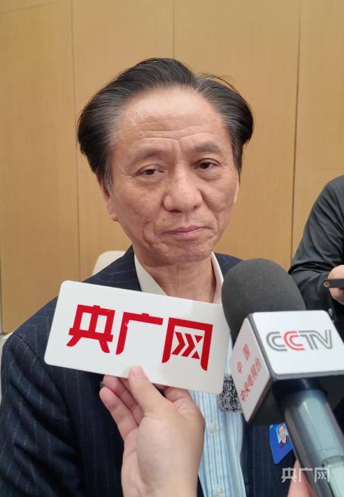 四中全会精神在基层丨一间实验室，何以攀登“脑机接口”高峰？