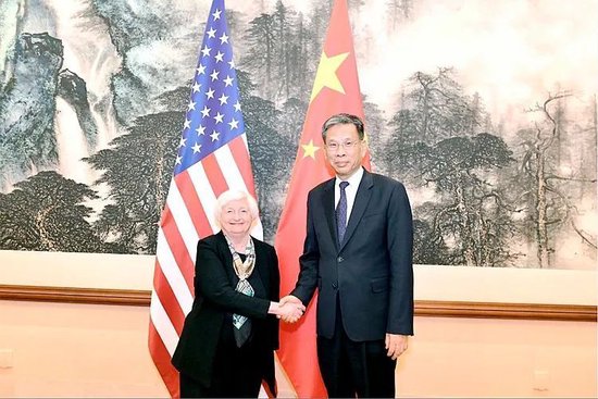 何立峰出席世界经济论坛年会并访问瑞士