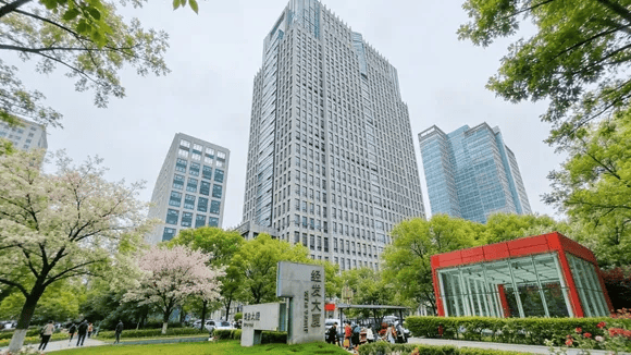 德林海：预计2025年净利润4700万元—6300万元 同比扭亏为盈