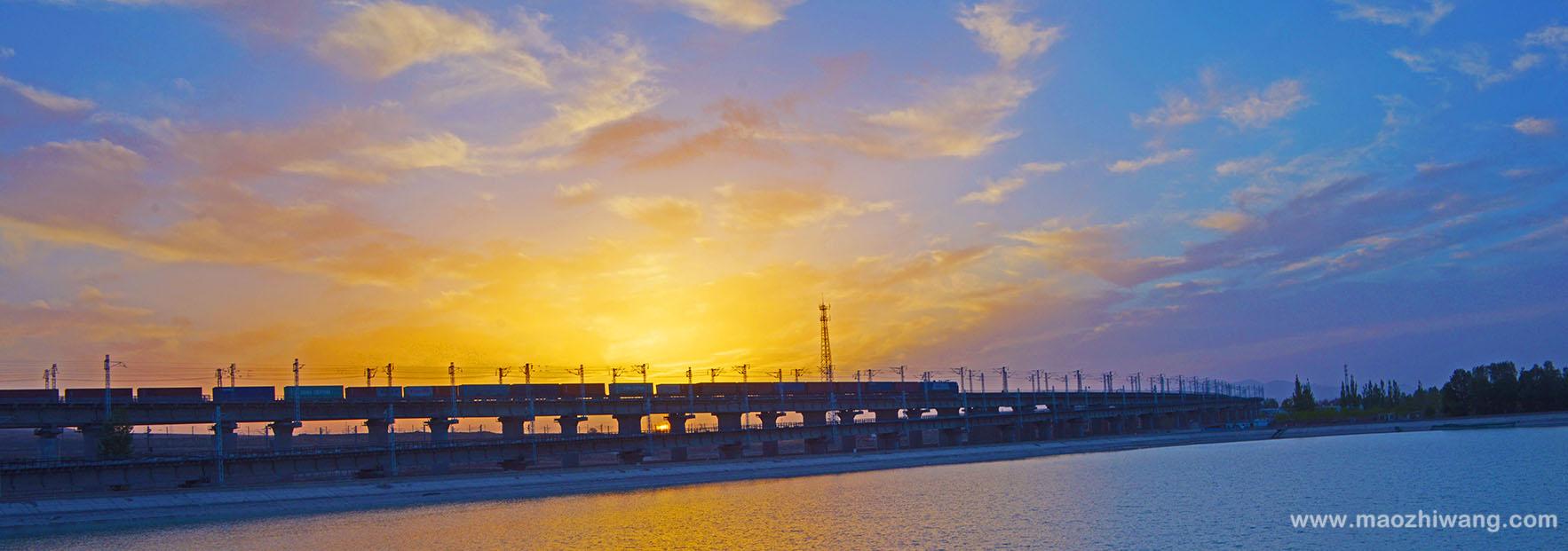 “卖爆了”，这个“传统夕阳产业”缘何爆发？