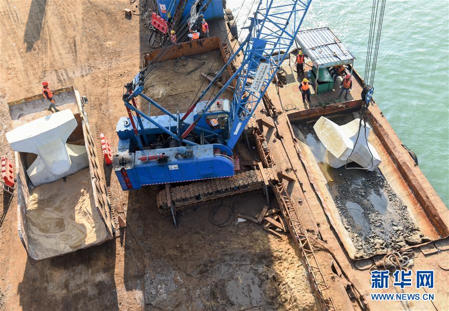 科伦坡港口通道公路预算增加400亿卢比