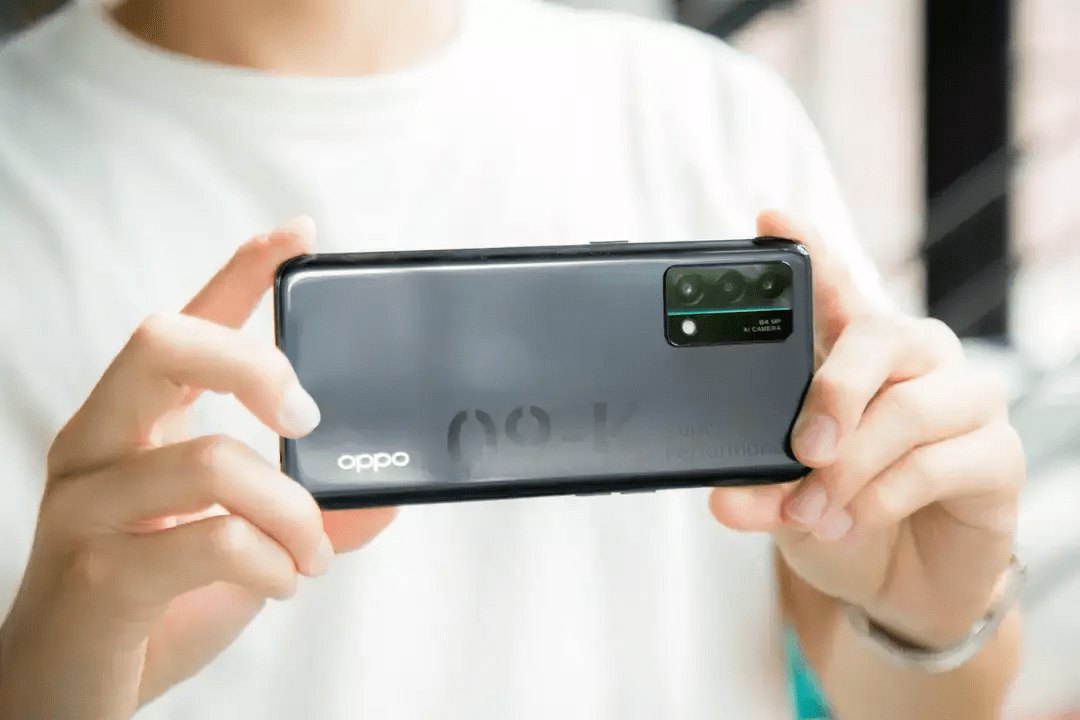 硬核科技！智能制造产线28.5秒下线一台手机