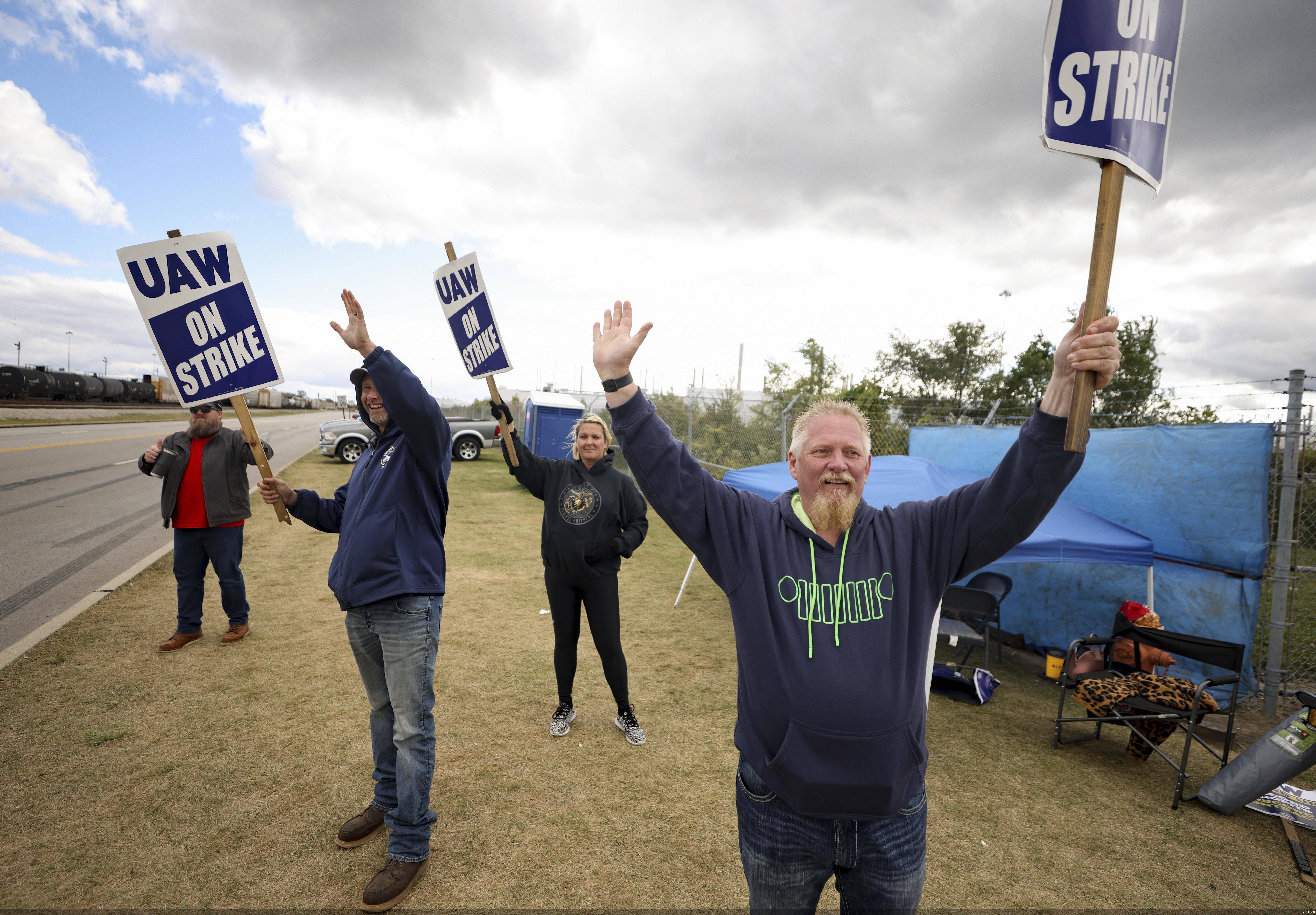 波黑运输行业工人下周将举行罢工