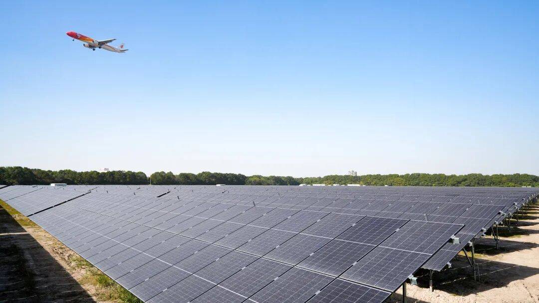 中国电建哥伦比亚弗朗西斯科胡安娜光伏项目成功实现首批并网发电