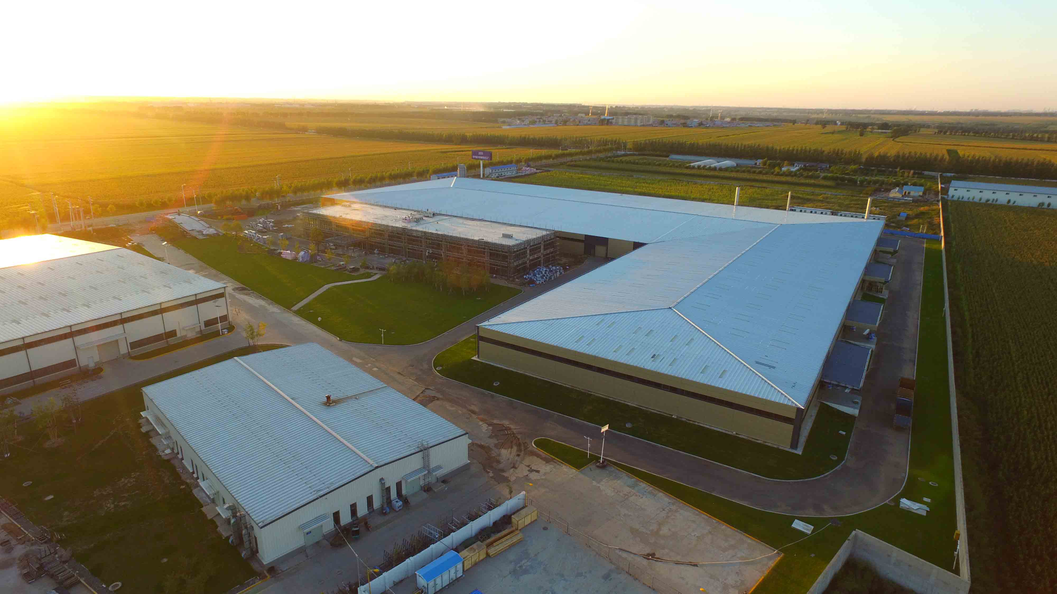 阿联酋去年吸引外资超450亿美元 逆势增长近50%