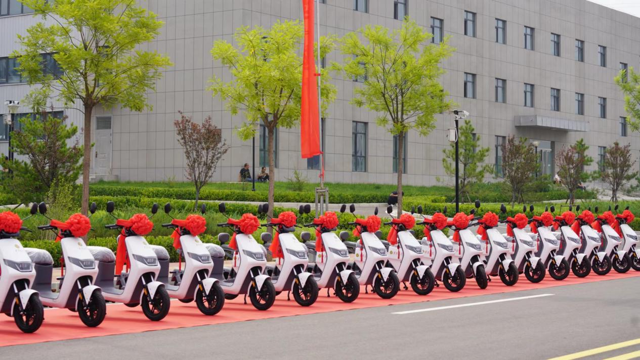 华阳集团：公司整车区域控制器ZCU目前正在研发中