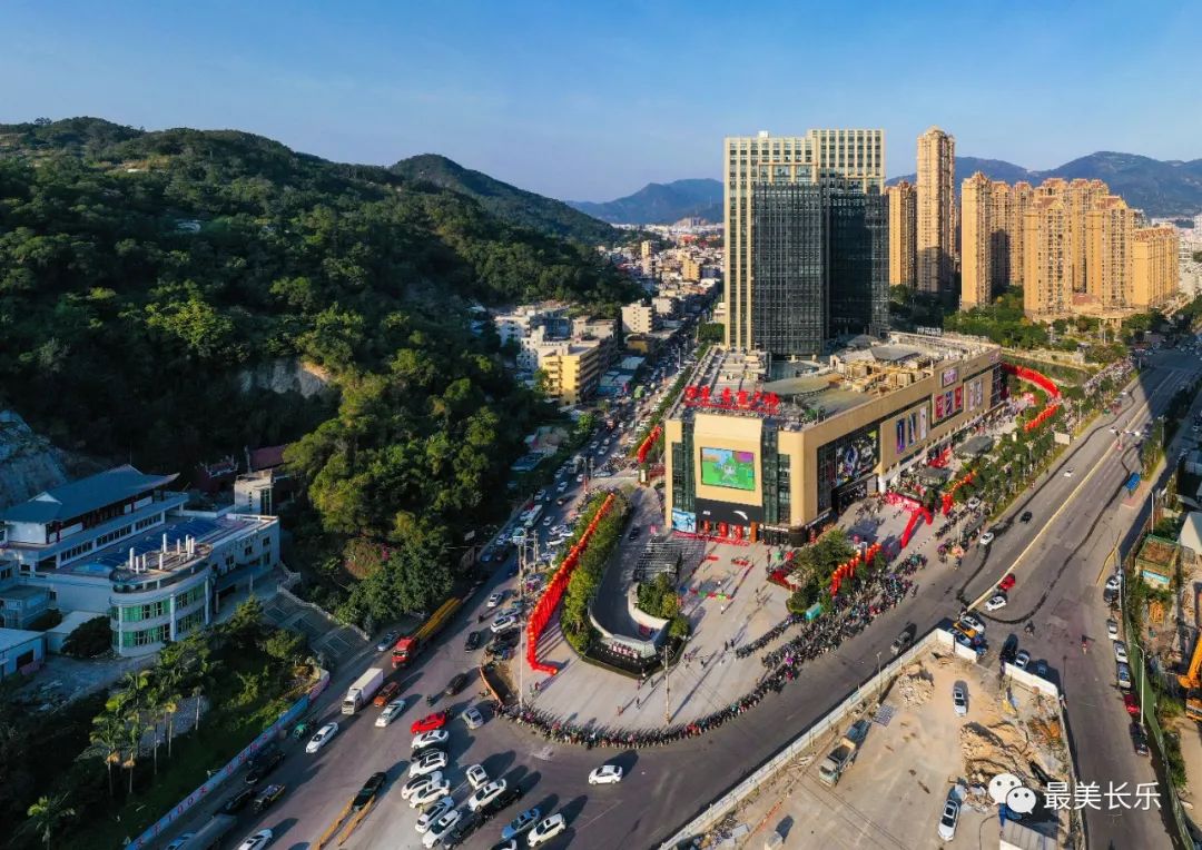 1月信贷投放“开门稳” 社融增量7.22万亿元