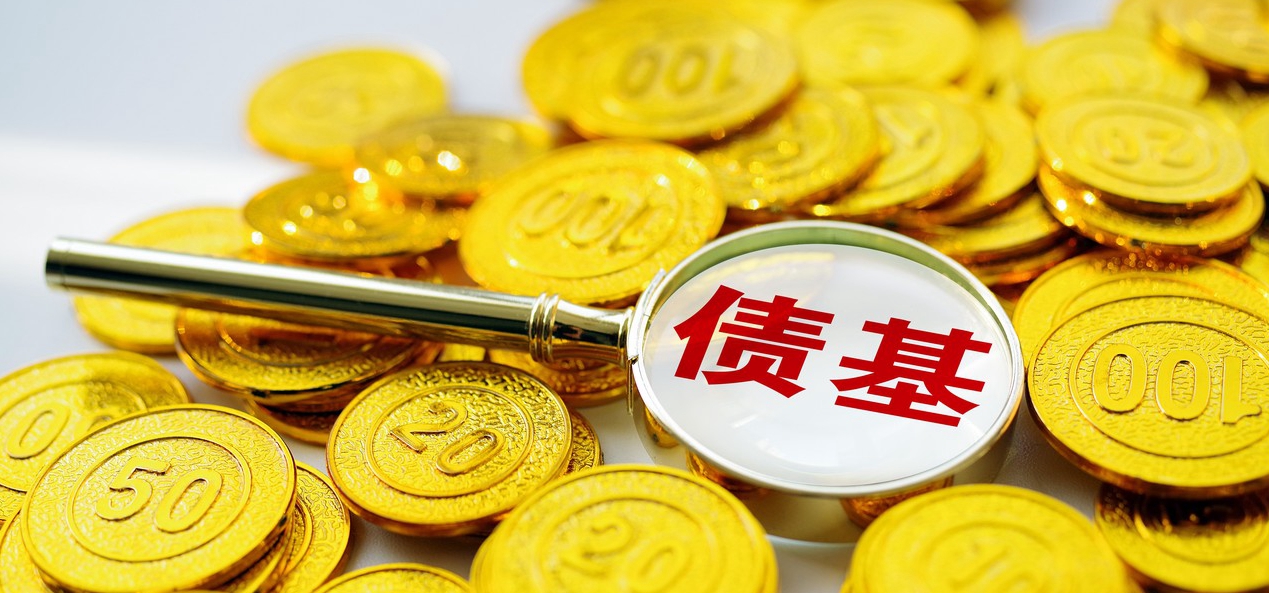 债基密集空降“股票选手” 什么信号？