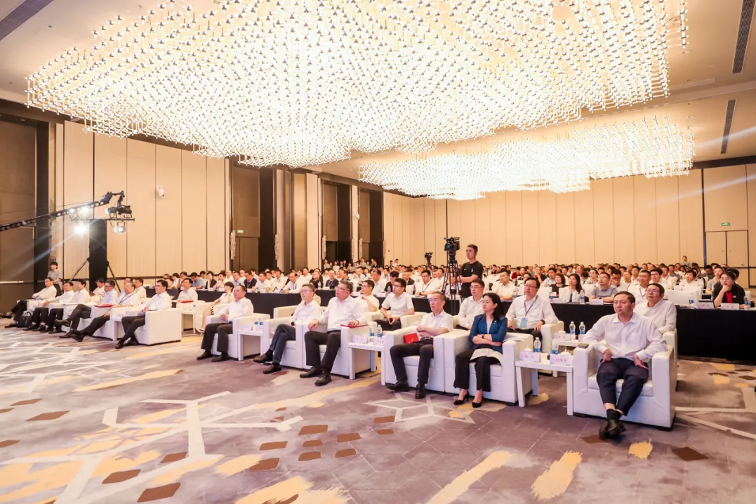 全国人大代表、华工科技董事长马新强：构建国家工业数据治理体系 打赢AI赋能制造业“前置战役”