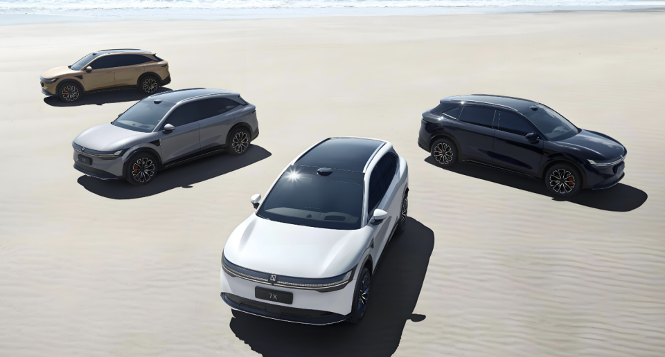 巴克莱银行利润增长12%借力,AI削减成本并上调业绩目标