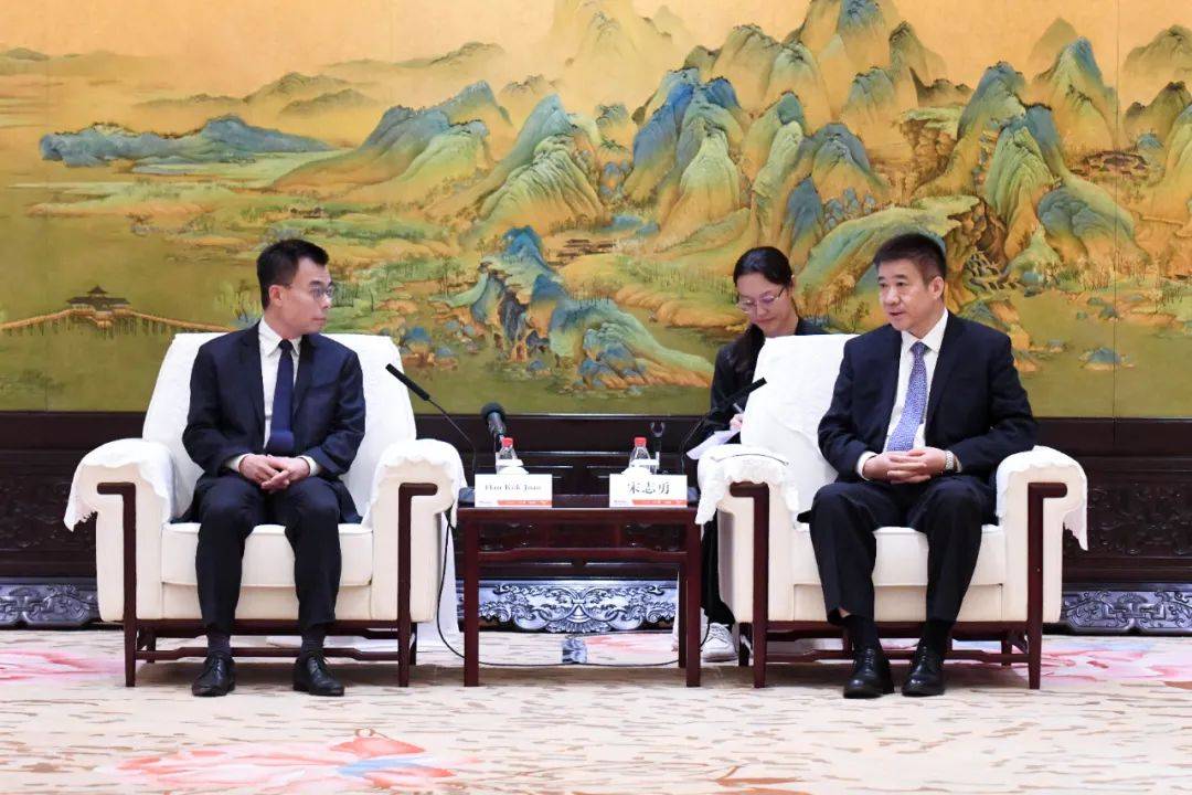 民航局局长宋志勇会见香港特区行政长官李家超