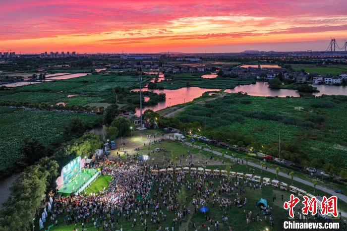 南京栖霞区、江宁区发布“养龙虾”政策