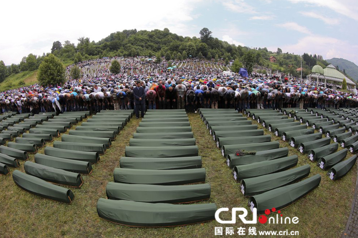 波黑联邦2025年平均净工资为1594马克