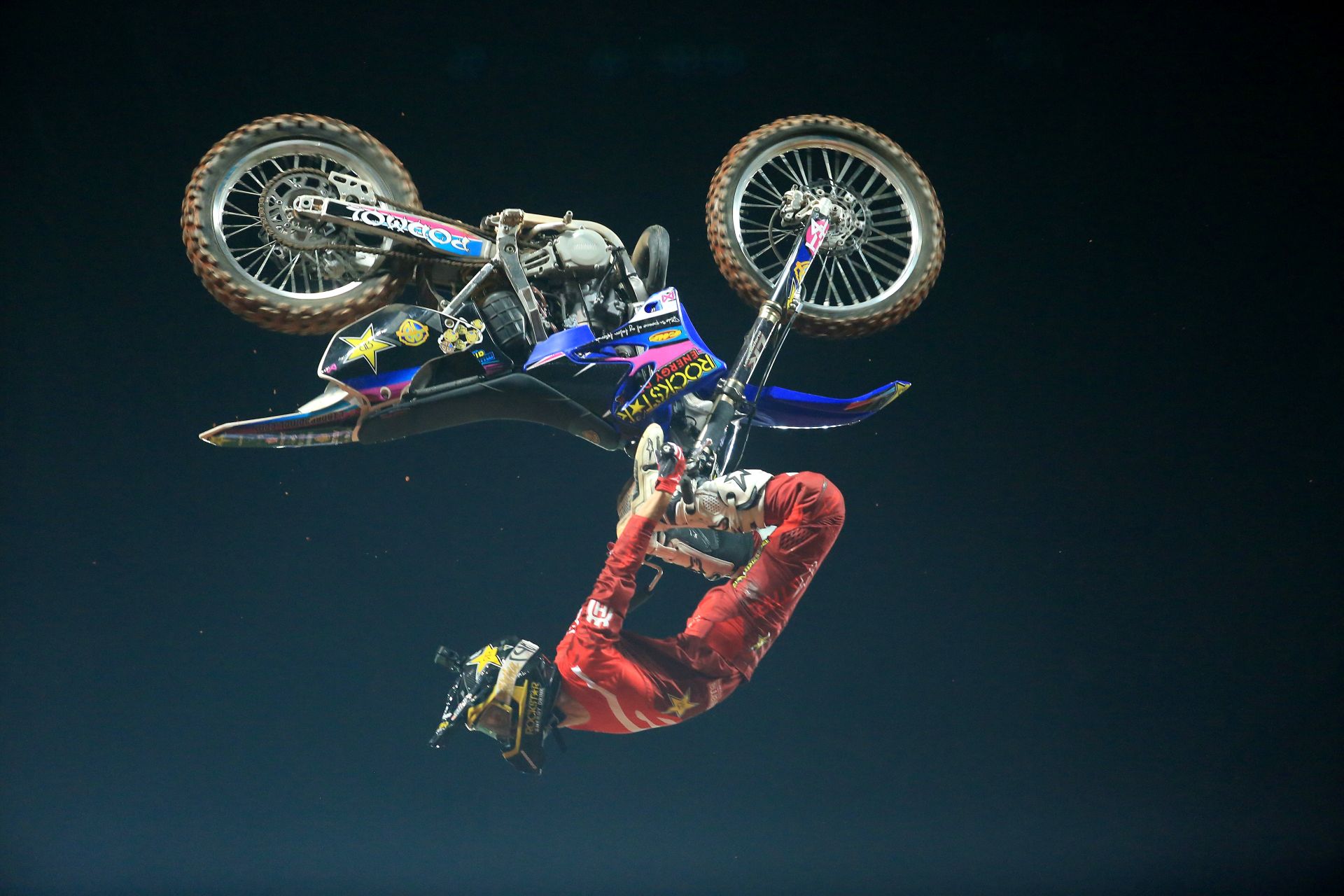 世界摩托车锦标赛泰国大奖赛三天吸金50亿