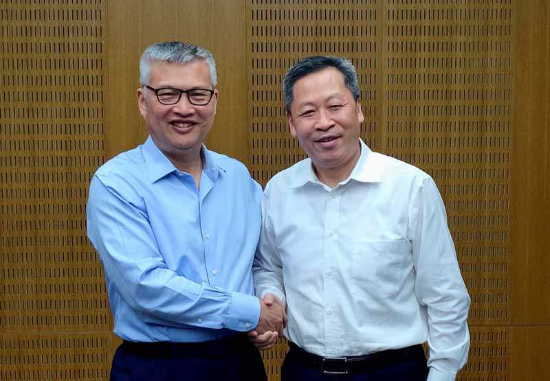 千亿公募换帅!新一代领导团队就位