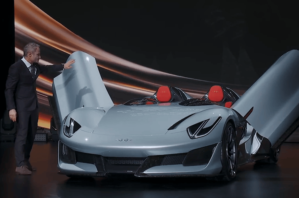 极巡科技亮相北方自行车电动车展 发布智能三轮车全产品矩阵