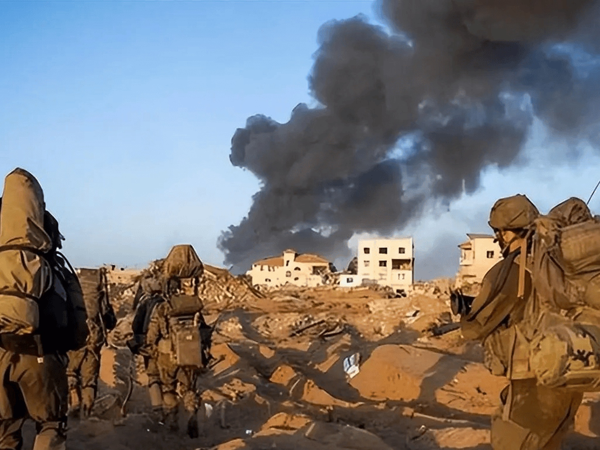 暴跌、巨震!霍尔木兹海峡,裹挟全球!投资者如何应对这次冲突?